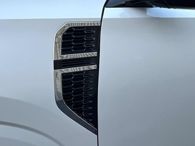 New 2026 Nissan Armada SV AWD/4WD image 12