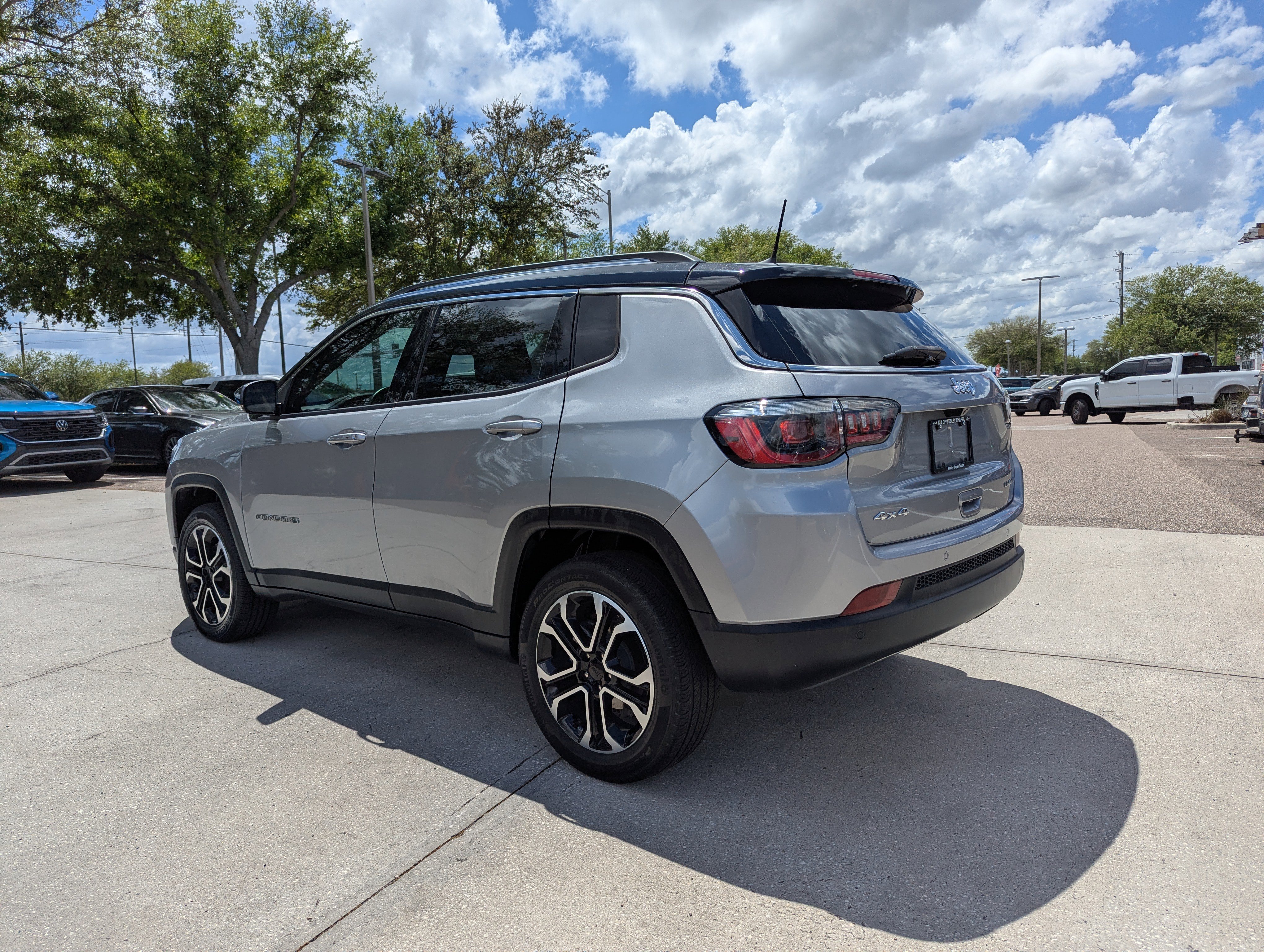 Used 2022 Jeep Compass Limited w/ Sun and Sound Group image 6