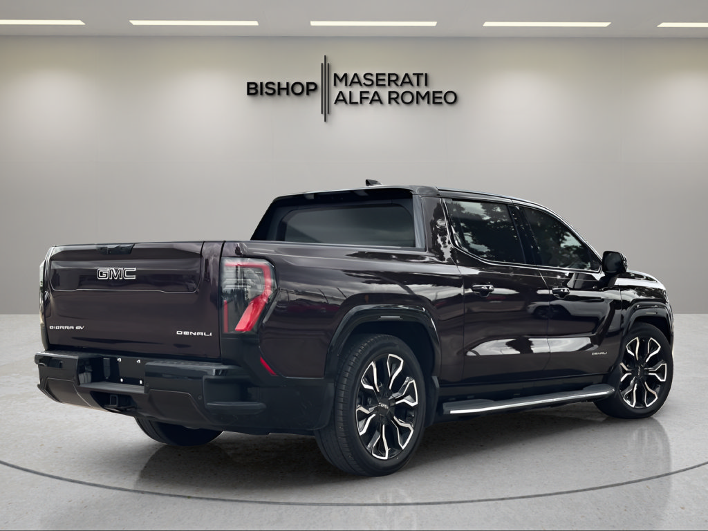 Used 2025 GMC Sierra EV Denali AWD/4WD image 4