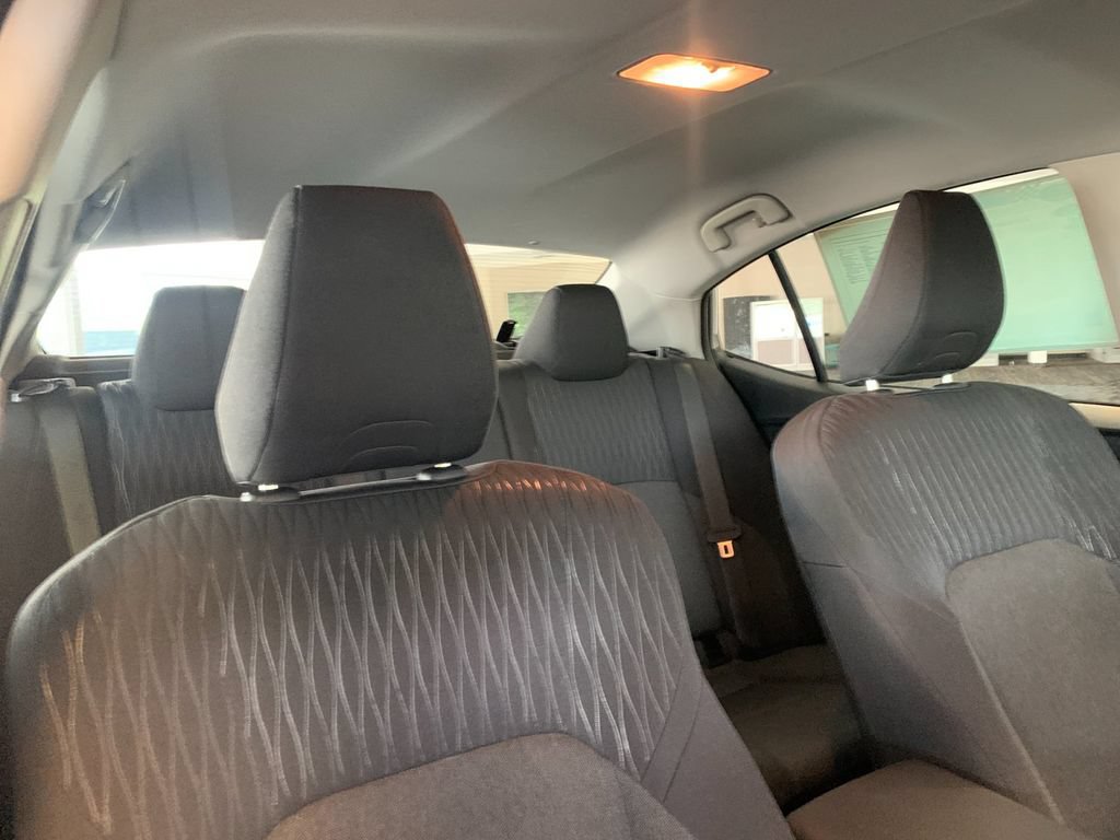 Used 2025 Toyota Camry LE w/ Convenience Package FWD image 18