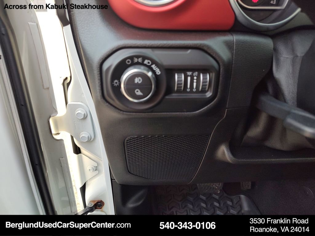Used 2020 Jeep Gladiator Rubicon image 17