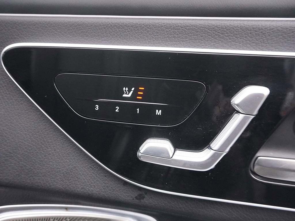 Used 2024 Mercedes-Benz CLE 300 4MATIC Coupe image 35