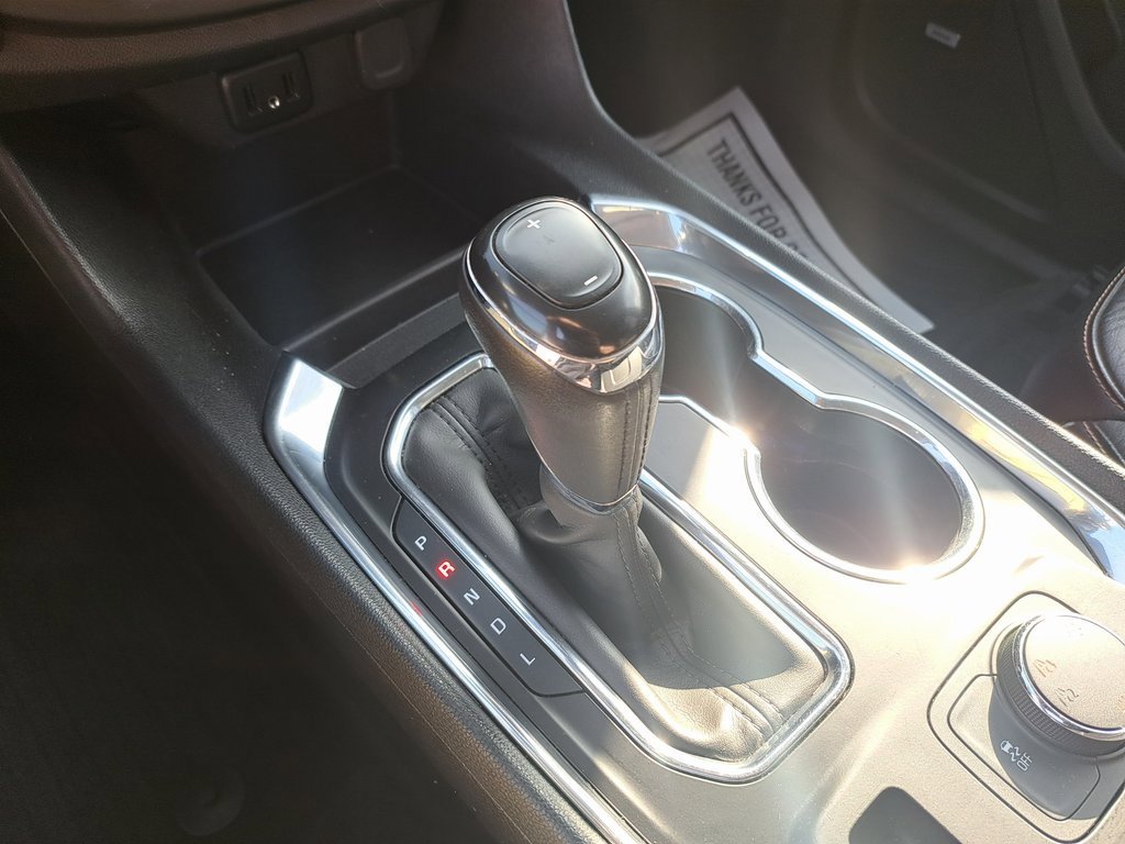 Used 2018 Chevrolet Traverse LT image 20