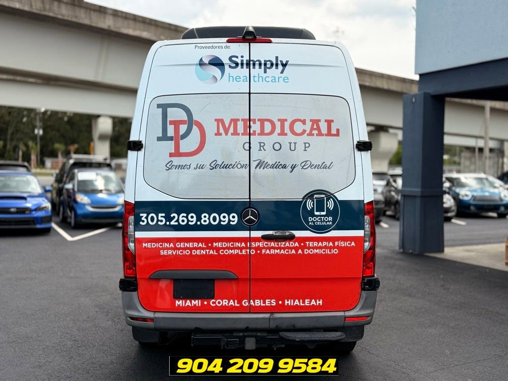 Used 2019 Mercedes-Benz Sprinter 2500 image 4