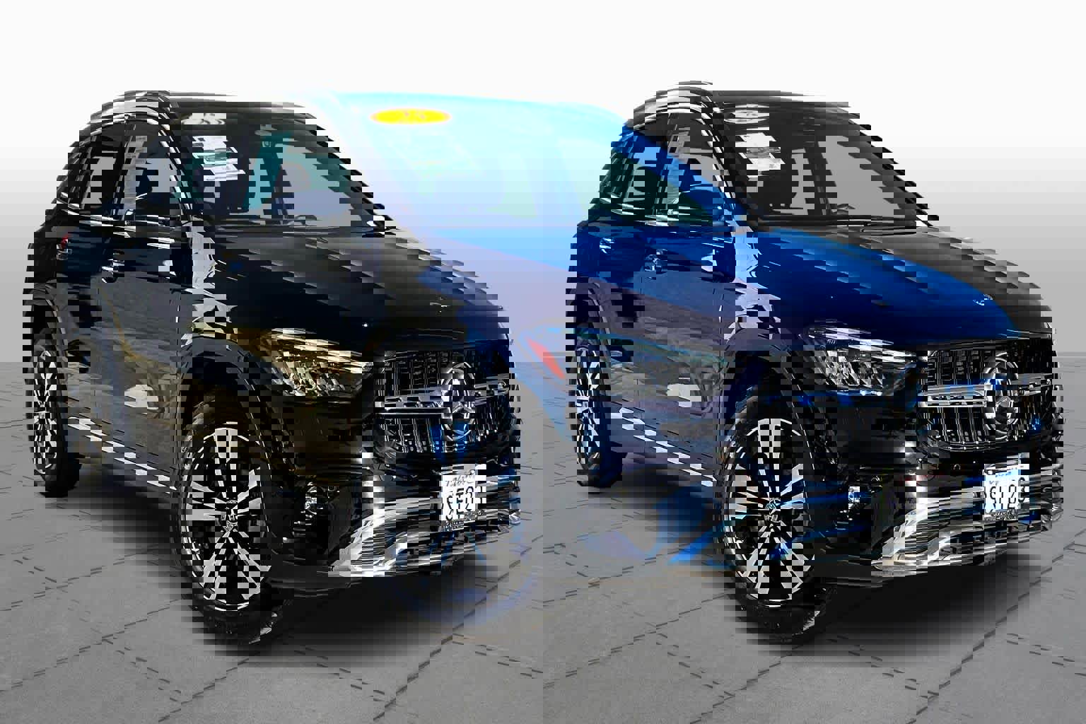 Used 2025 Mercedes-Benz GLA 250 image 2