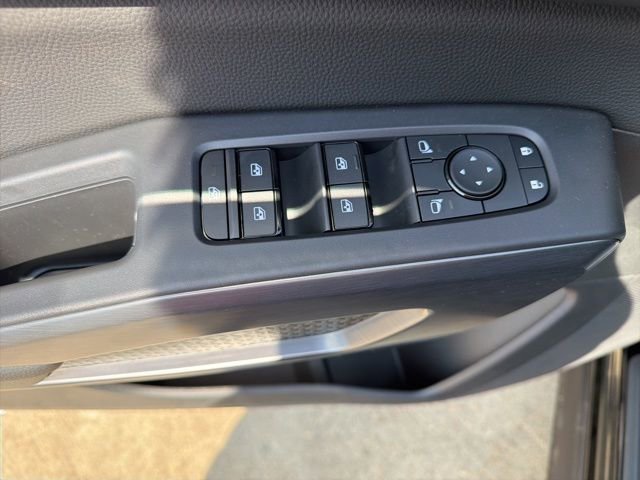 New 2026 Nissan Pathfinder Rock Creek w/ Rock Creek Premium Package image 11