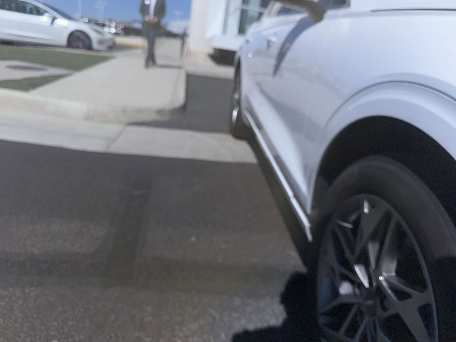 Used 2022 Genesis GV70 2.5T w/ Advanced Package image 16