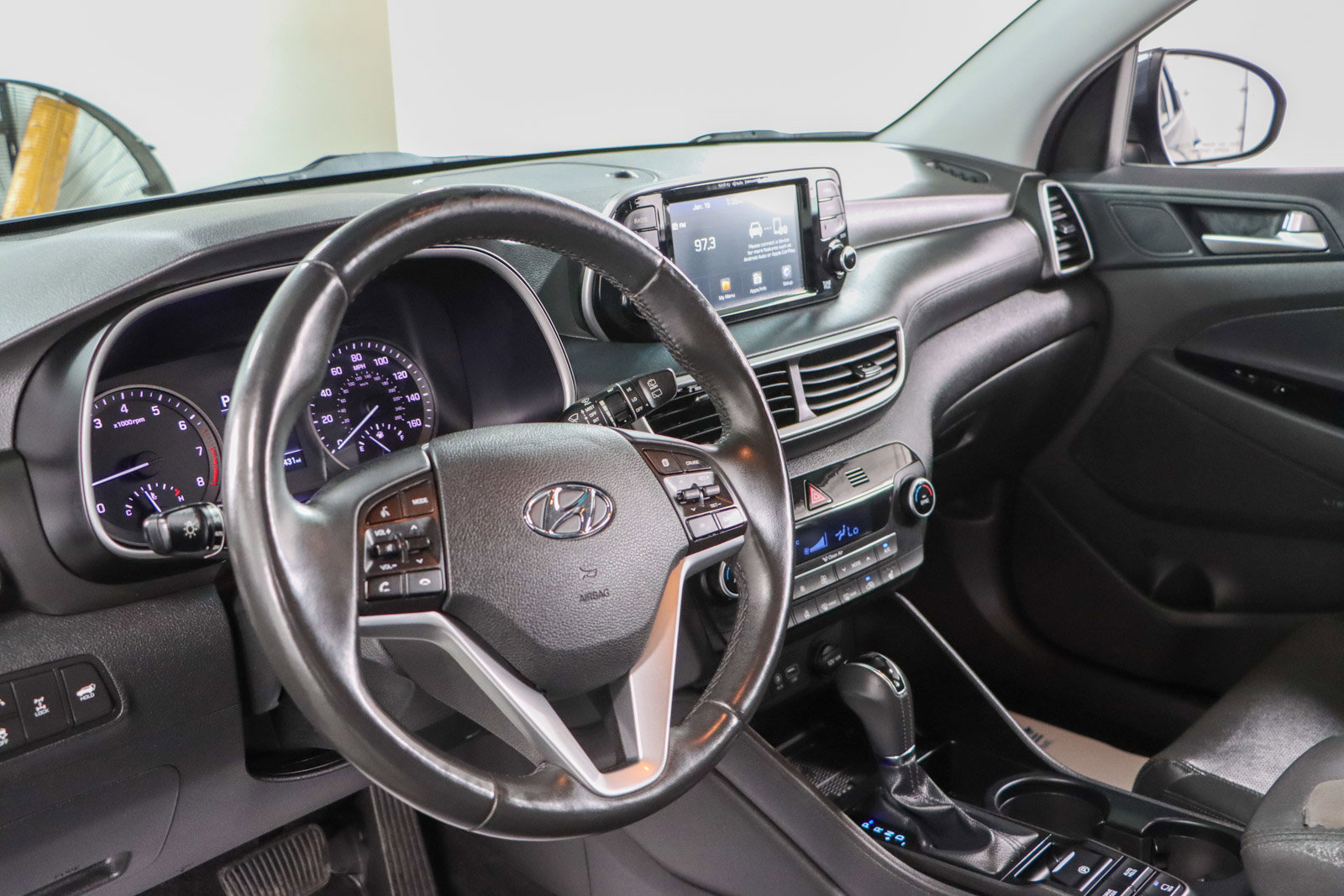 Used 2020 Hyundai Tucson Limited image 23