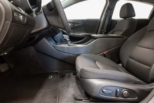 Used 2024 Chevrolet Malibu LT FWD image 12