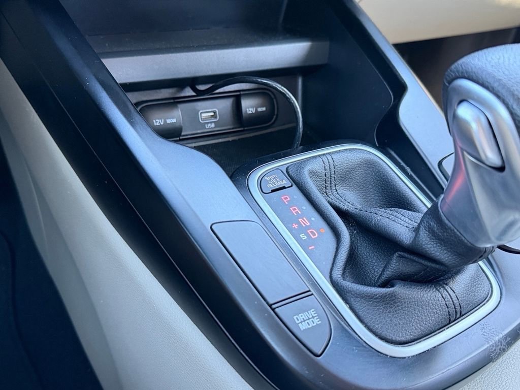 Used 2020 Kia Soul LX image 22