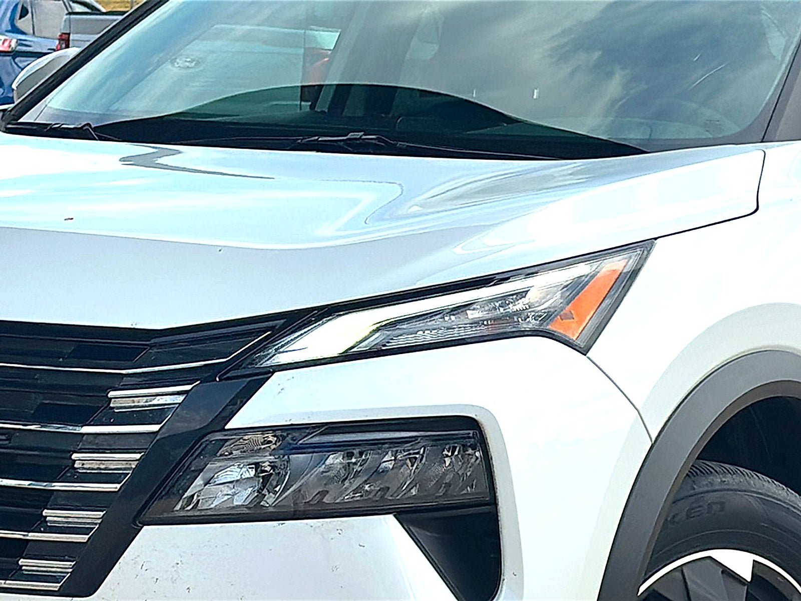 Certified 2026 Nissan Rogue SV FWD image 4