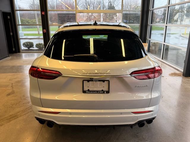 Used 2023 Maserati Grecale Modena AWD/4WD image 8