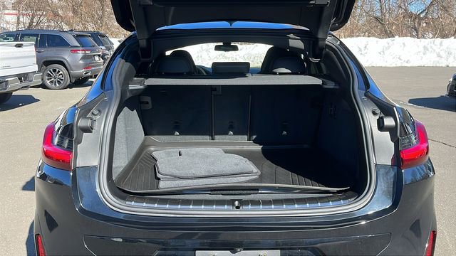 Used 2024 BMW X4 M w/ Competition Package image 24