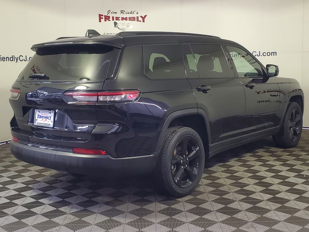 Used 2023 Jeep Grand Cherokee L Laredo image 3