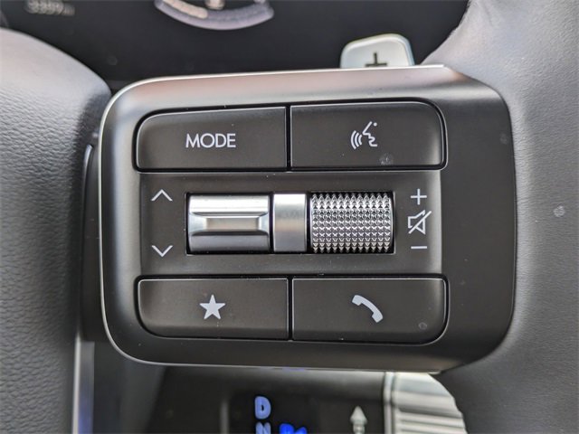 Used 2025 Hyundai Santa Fe SEL image 25
