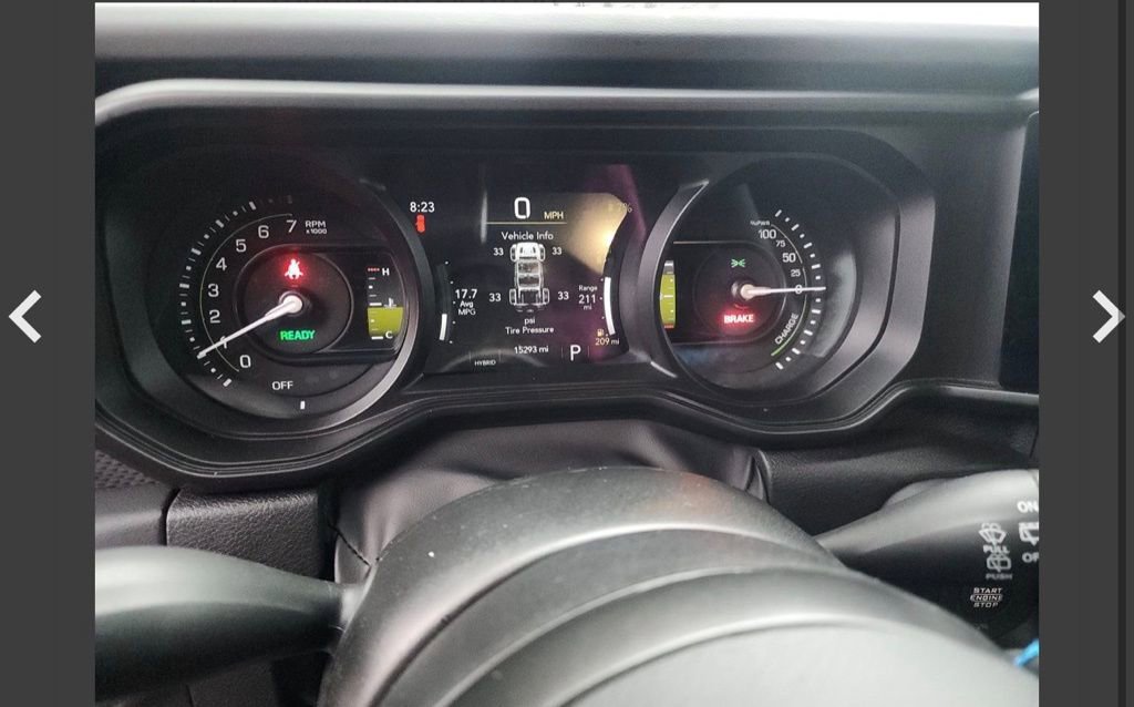 Used 2025 Jeep Wrangler Unlimited Rubicon 4xe w/ Convenience Group image 16