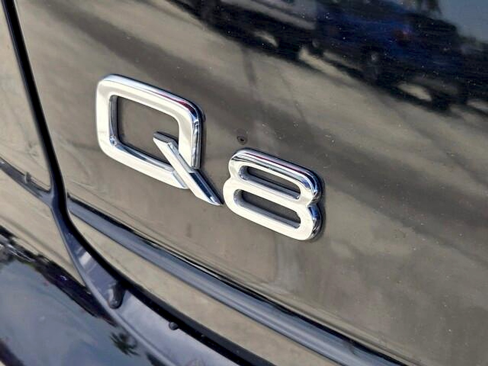 Used 2023 Audi Q8 Premium w/ Convenience Package AWD/4WD image 11