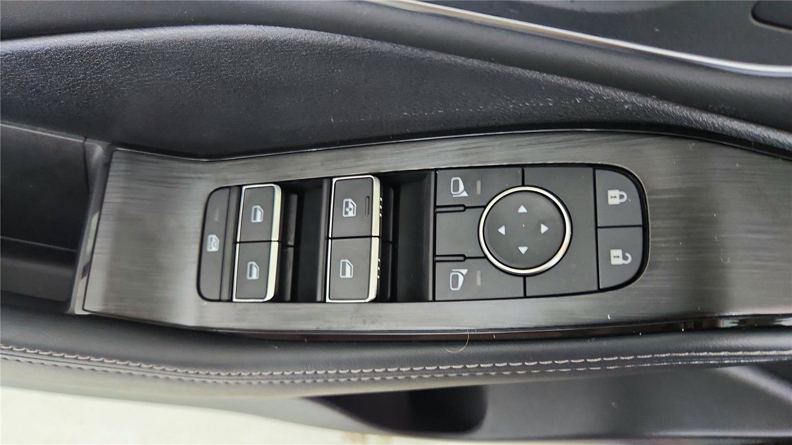 New 2026 Nissan Rogue Platinum w/ Platinum Premium Package image 16