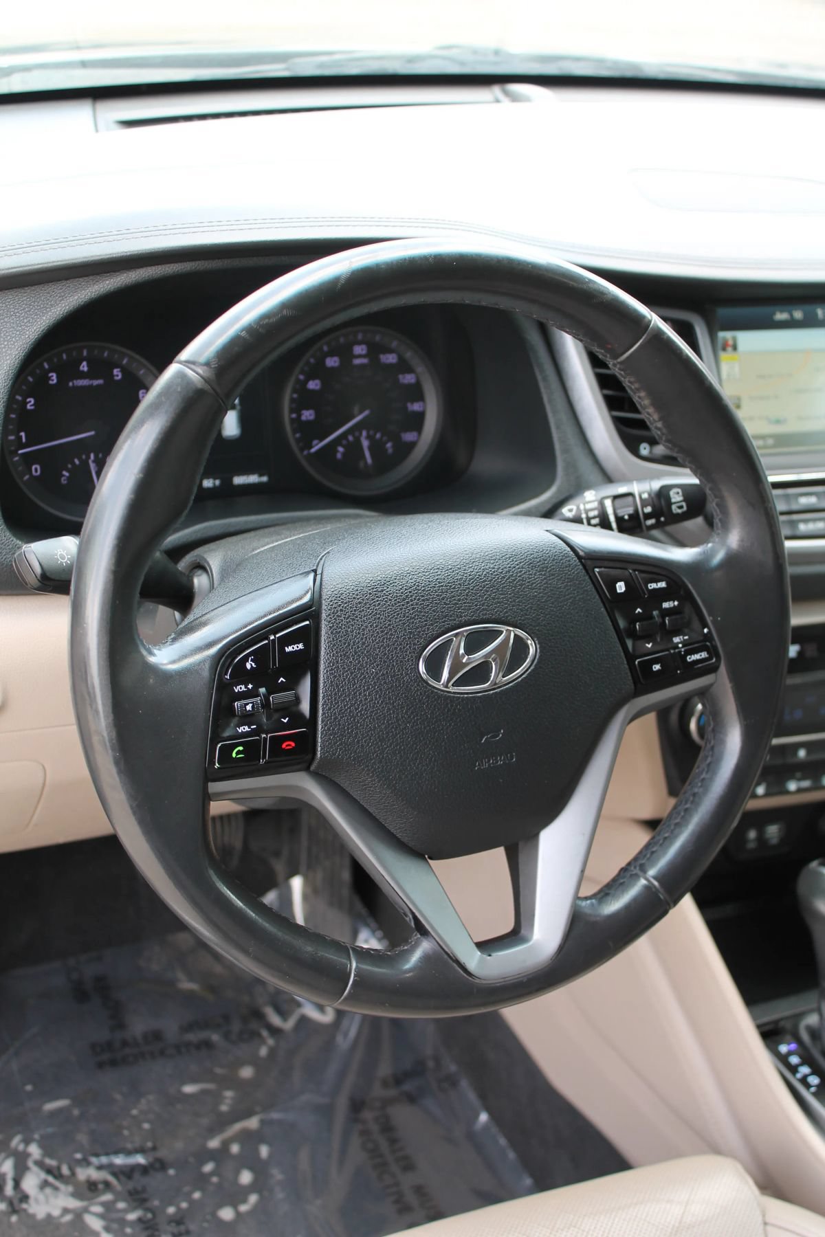 Used 2017 Hyundai Tucson Limited w/ Limited Ultimate Package 03 AWD/4WD image 12