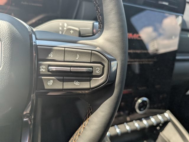 New 2027 GMC Terrain AT4 w/ Convenience Package III AWD/4WD image 17