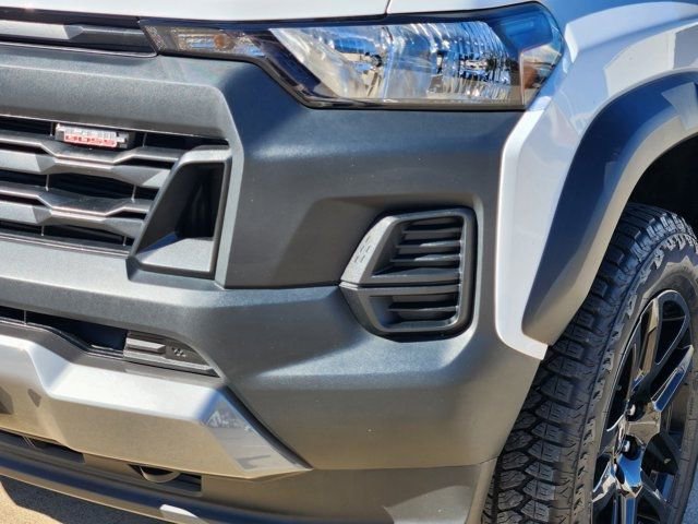 Used 2025 Chevrolet Colorado Trail Boss image 18