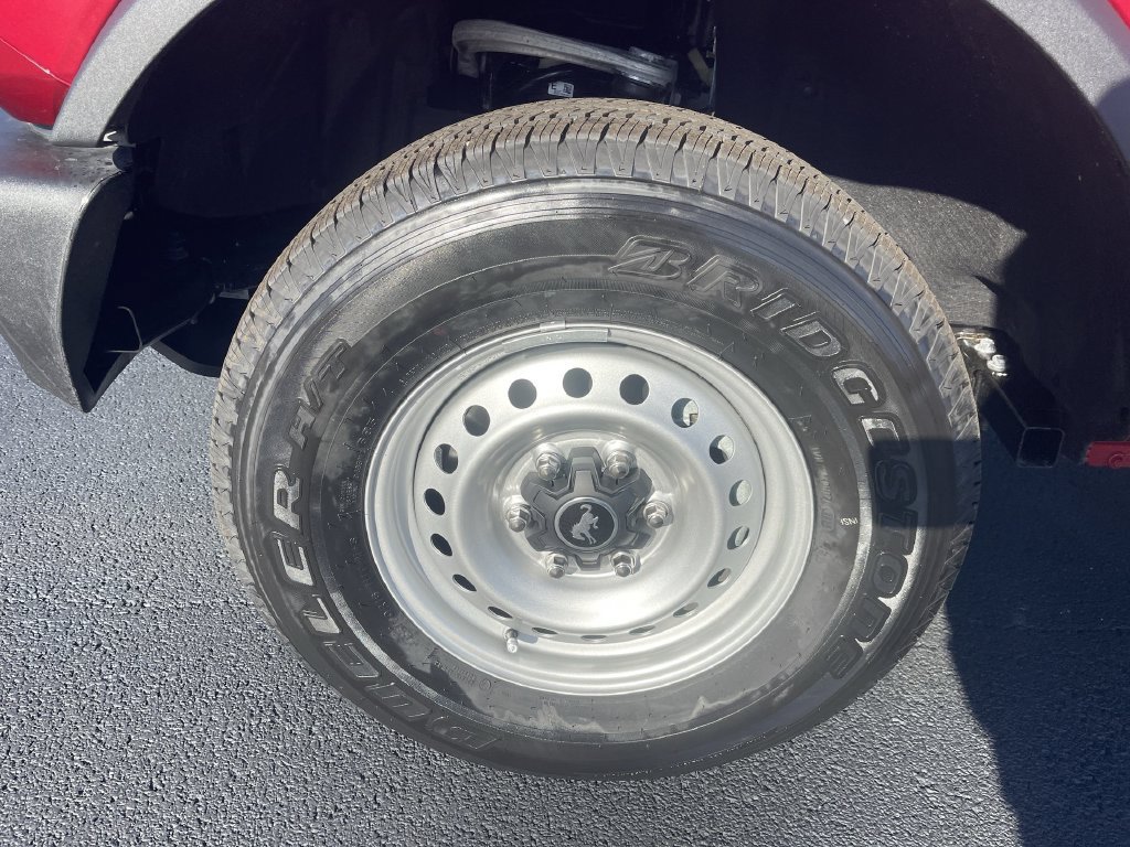 New 2025 Ford Bronco 4-Door AWD/4WD image 16
