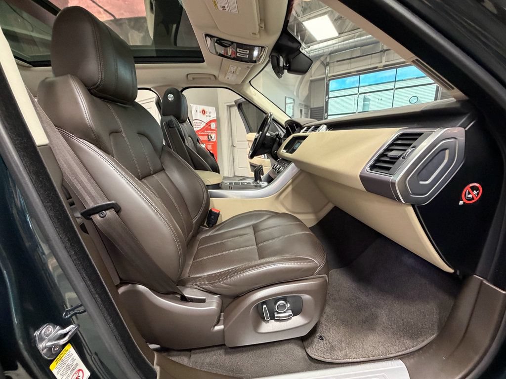 Used 2017 Land Rover Range Rover Sport HSE AWD/4WD image 45