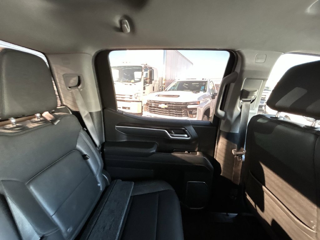 Certified 2025 GMC Sierra 1500 SLT AWD/4WD image 6