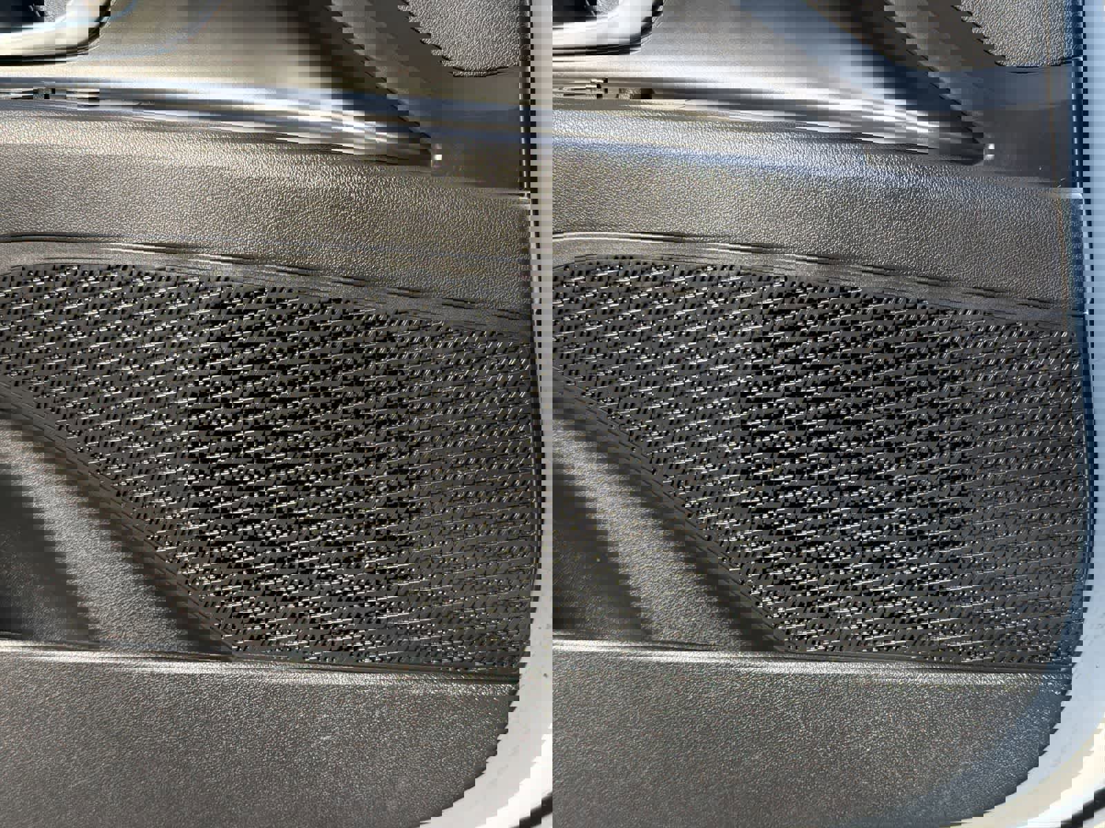 Used 2023 Hyundai Elantra SEL FWD image 30