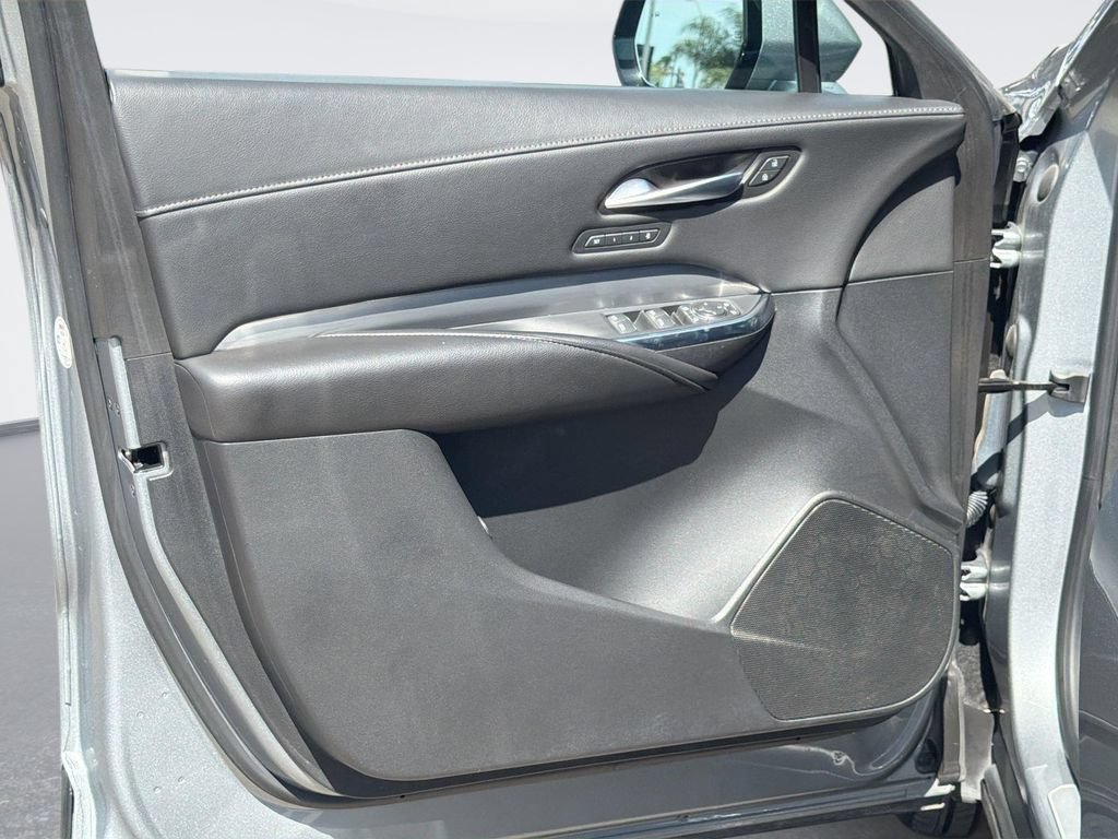 Certified 2024 Cadillac XT4 Premium Luxury AWD/4WD image 19