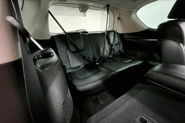 Used 2021 Nissan Armada Platinum w/ Captain's Chairs Package AWD/4WD image 33
