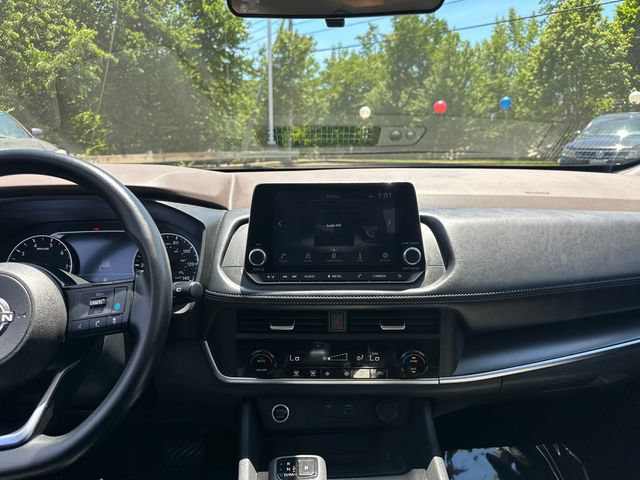 Used 2023 Nissan Rogue SV AWD/4WD image 24