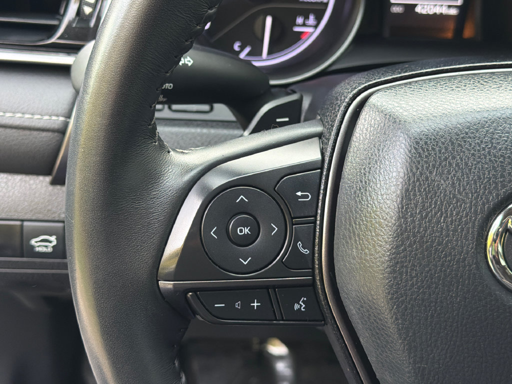 Used 2024 Toyota Camry SE FWD image 25