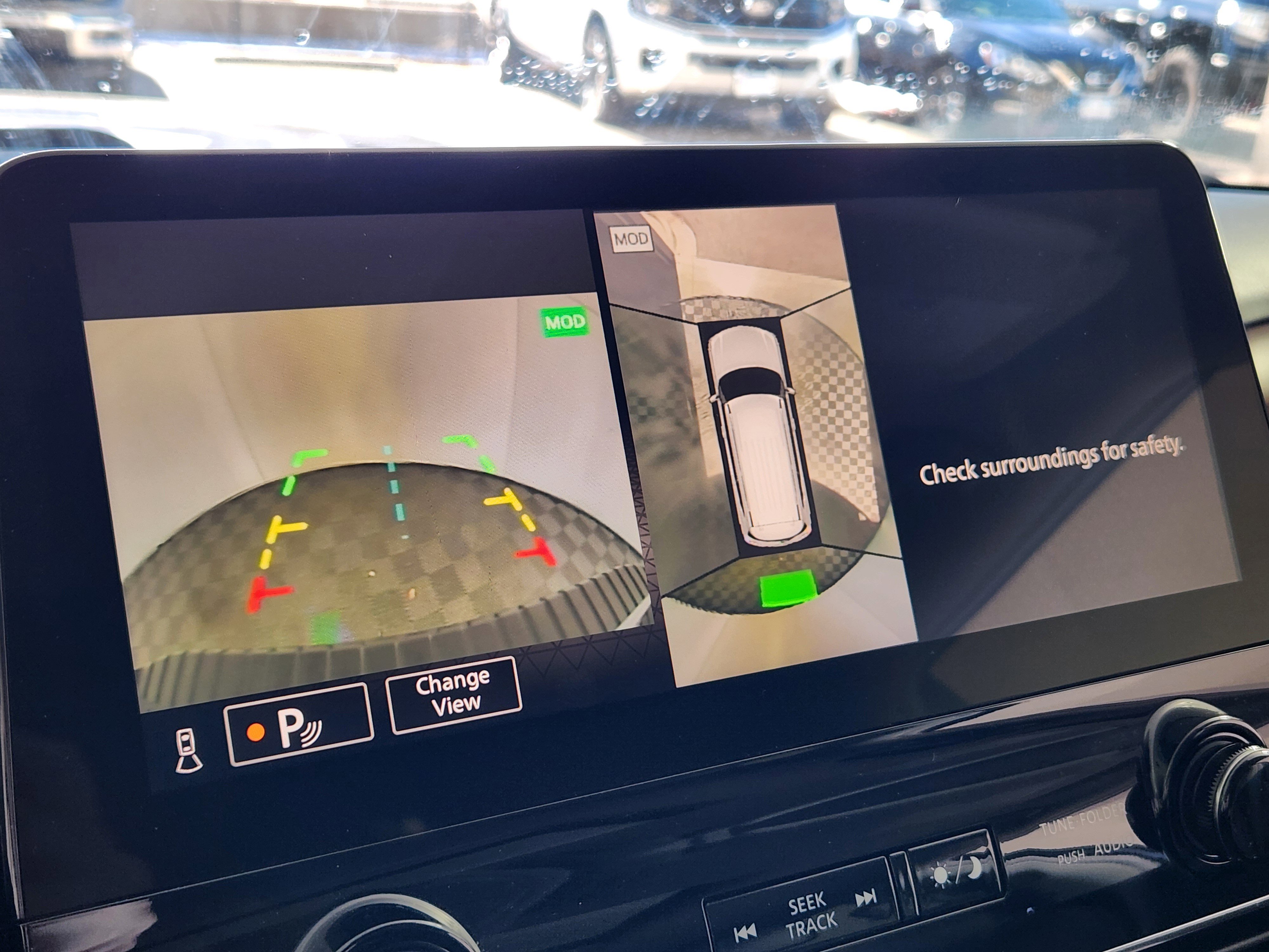 Used 2023 Nissan Armada SL w/ Captain's Chairs Package image 23