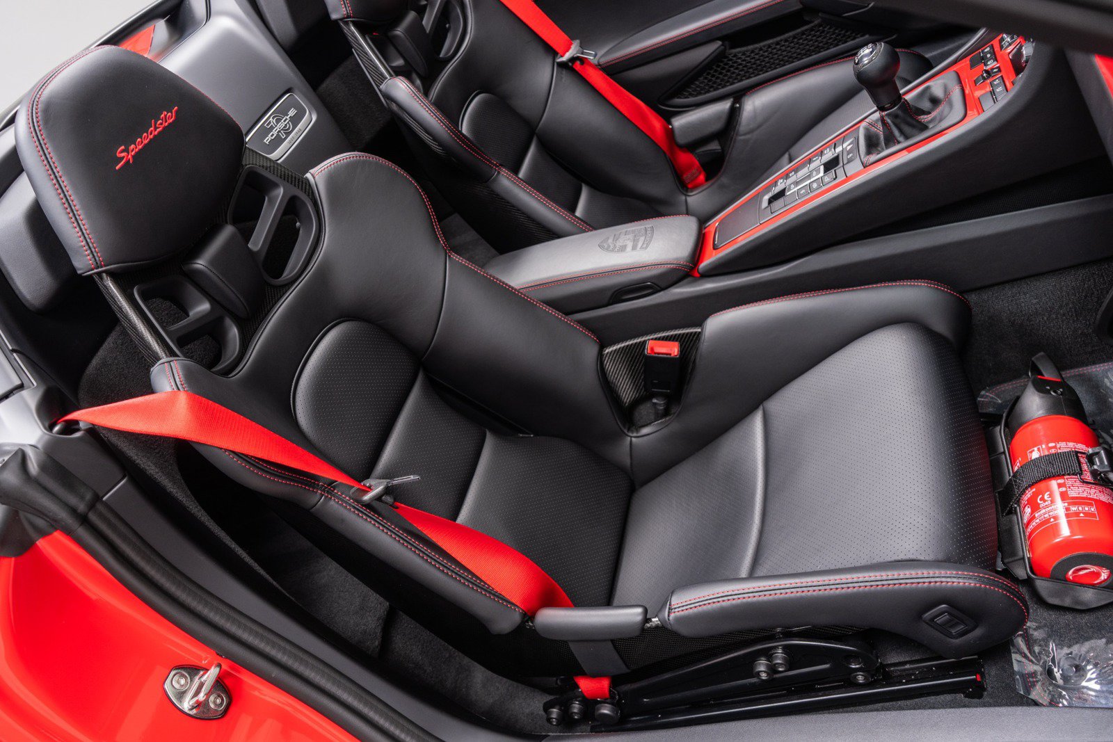Used 2019 Porsche 911 Speedster RWD image 25