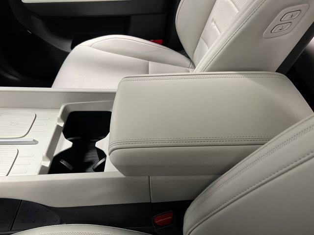 Used 2025 Hyundai Santa Fe Calligraphy image 23