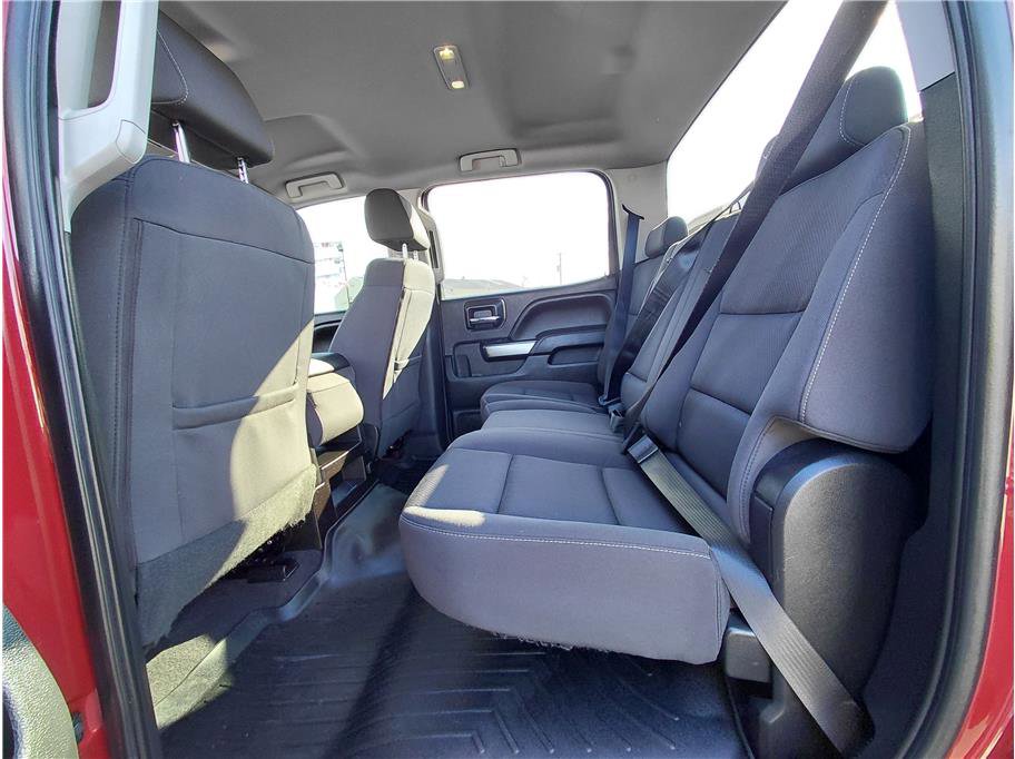 Used 2018 Chevrolet Silverado 1500 LT w/ All Star Edition image 9