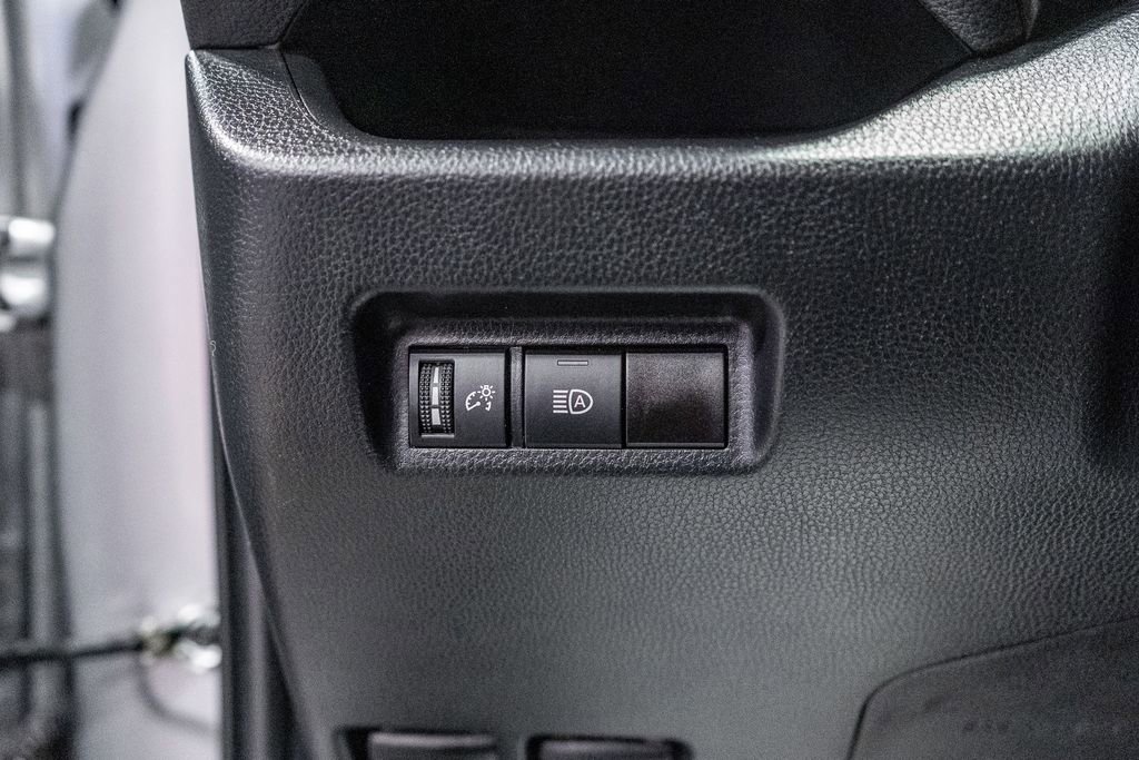 Used 2024 Toyota RAV4 LE image 19