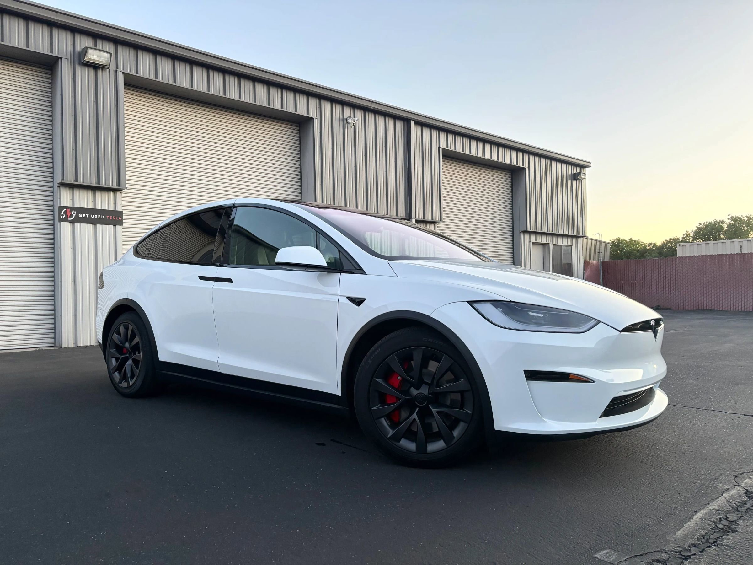 Used 2023 Tesla Model X Plaid AWD/4WD image 2