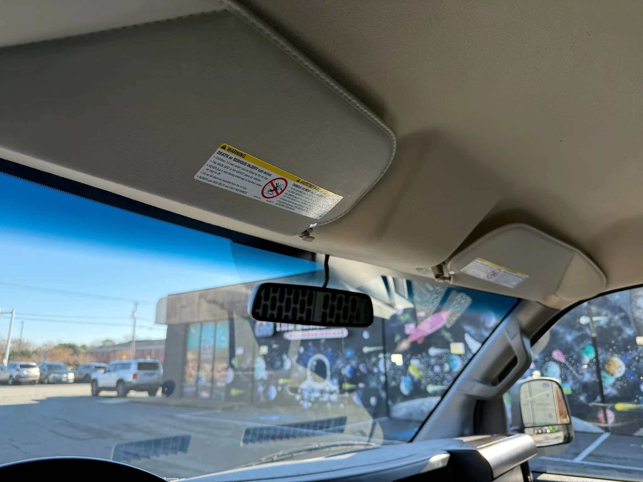 Used 2022 GMC Savana 2500 w/ Communications Package image 34