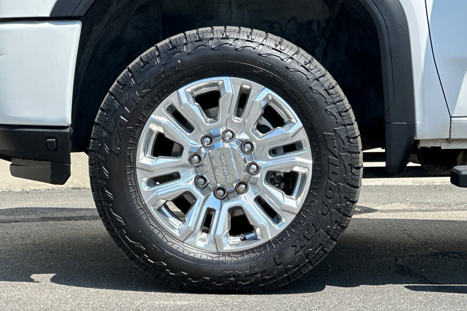 Used 2023 GMC Sierra 2500 Denali w/ Denali Ultimate Package image 26