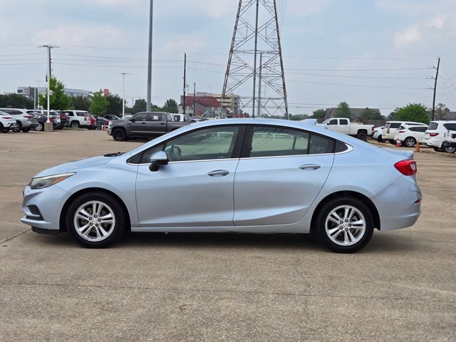 Used 2018 Chevrolet Cruze LT FWD image 5
