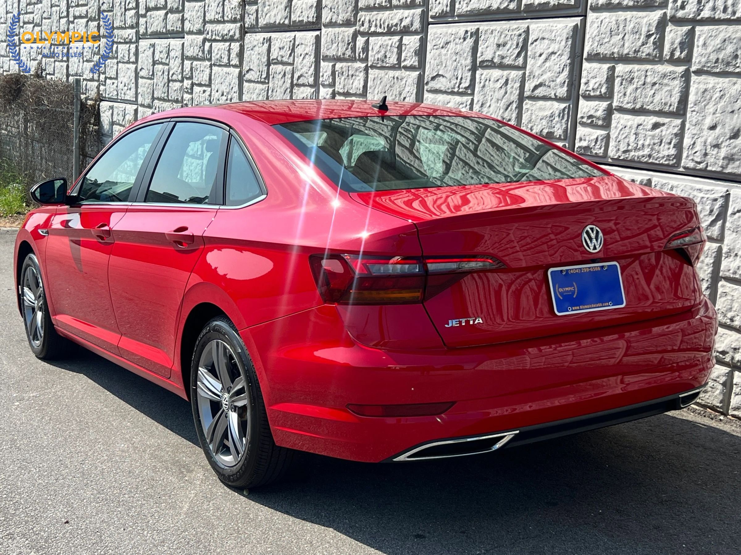 Used 2019 Volkswagen Jetta R-Line FWD image 4