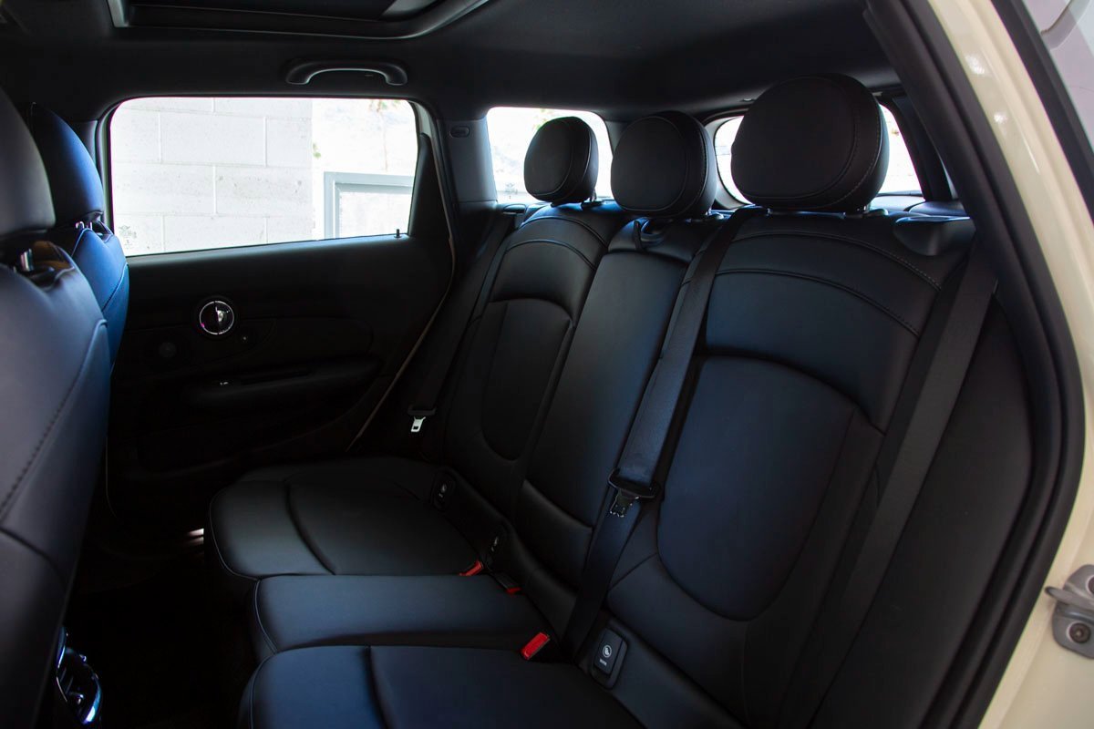 Used 2017 MINI Cooper Clubman image 17