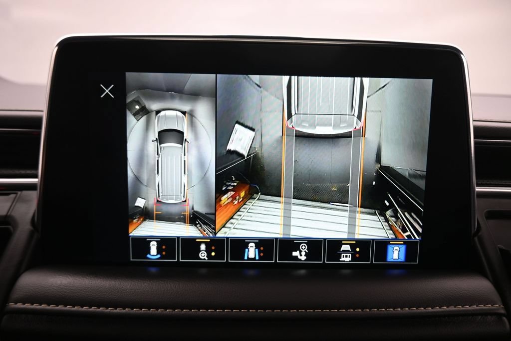 Used 2022 GMC Yukon XL SLT w/ SLT Premium Package AWD/4WD image 21