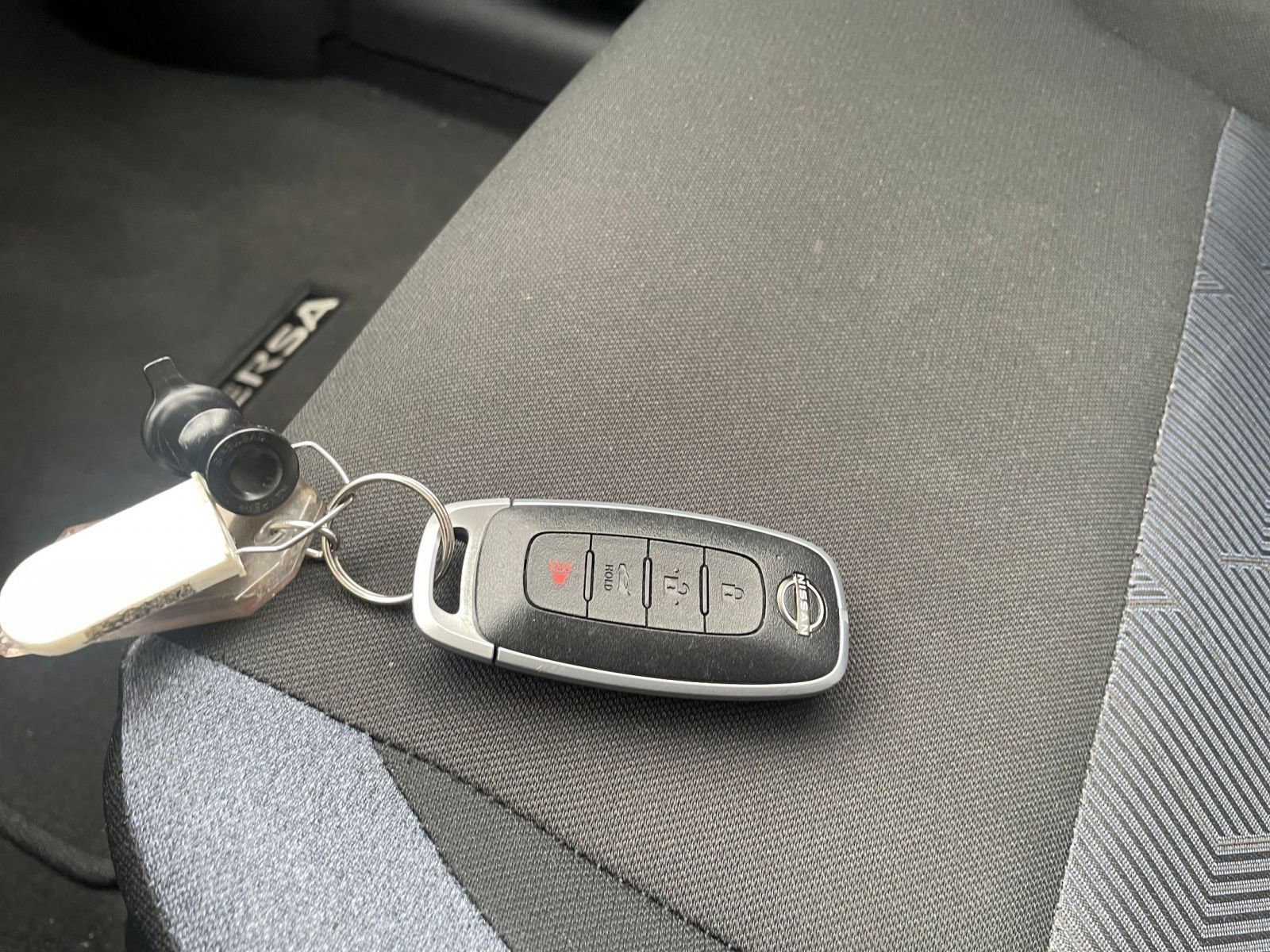 Used 2025 Nissan Versa SV image 21