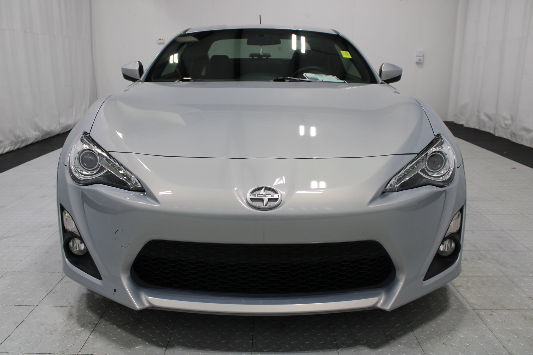 Used 2013 Scion FR-S 10 Series RWD image 3
