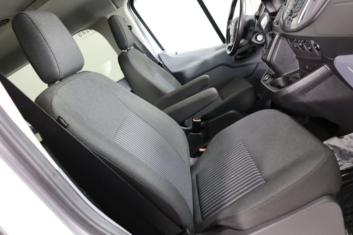 Used 2019 Ford Transit 150 XLT RWD image 10