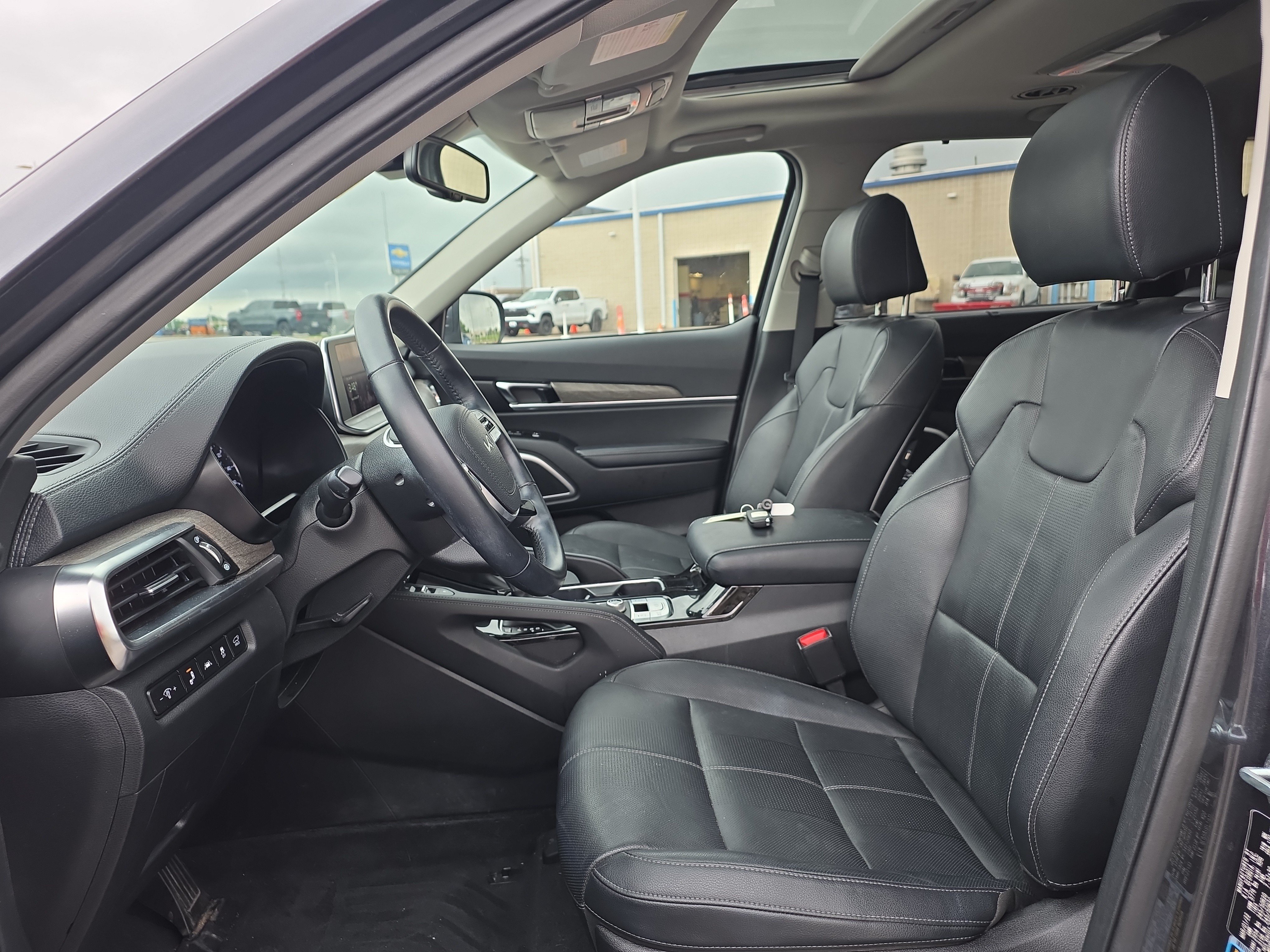 Used 2022 Kia Telluride EX w/ EX Premium Package FWD image 13