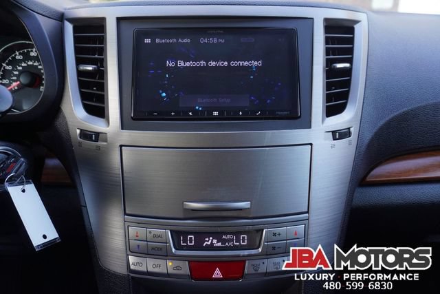 Used 2014 Subaru Outback 2.5i Limited w/ Moonroof Package AWD/4WD image 21